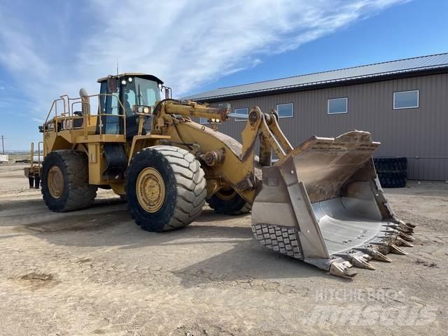 CAT 988G Gumikerekes homlokrakodók