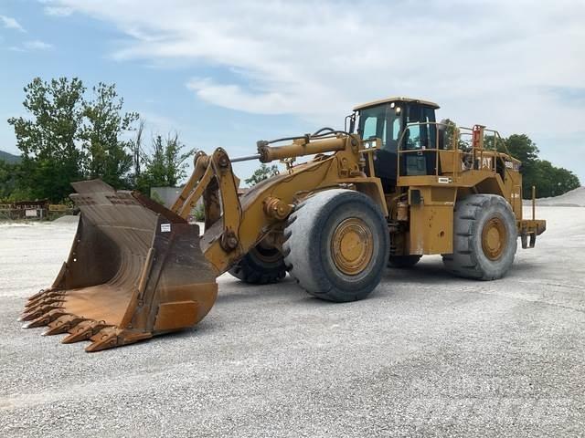 CAT 988G Gumikerekes homlokrakodók