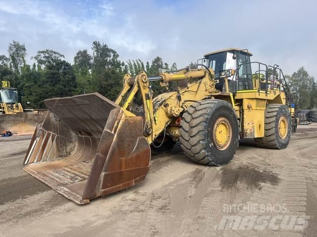 CAT 988G Gumikerekes homlokrakodók