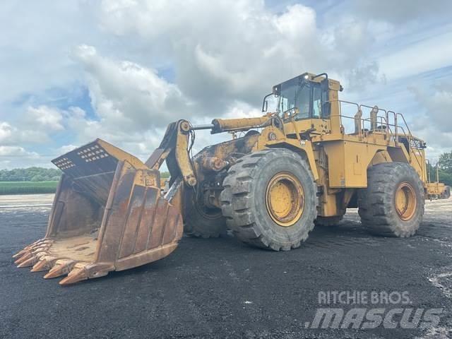 CAT 992G Gumikerekes homlokrakodók