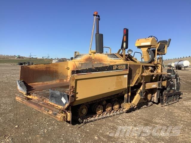 CAT AP-1050B Aszfalt terítõ gépek