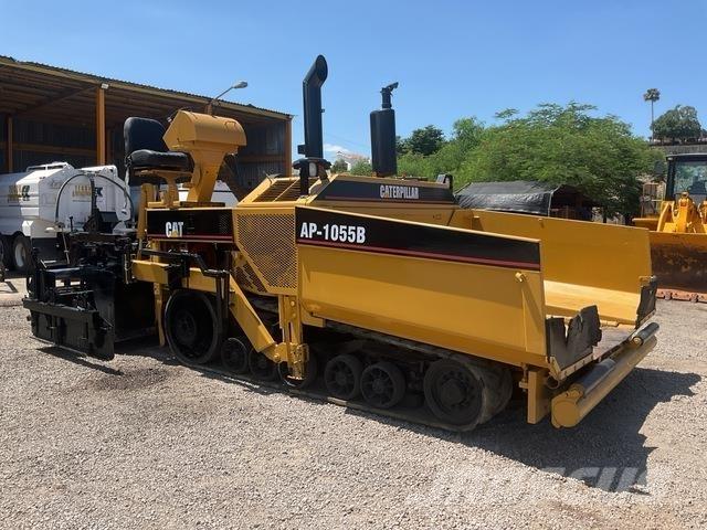 CAT AP-1055B Aszfalt terítõ gépek