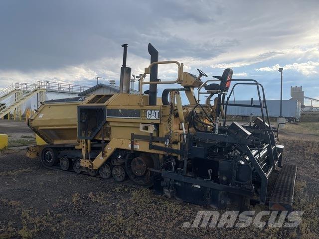 CAT AP-1055B Aszfalt terítõ gépek