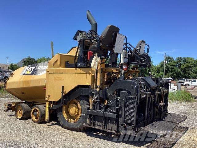 CAT AP 550E Aszfalt terítõ gépek