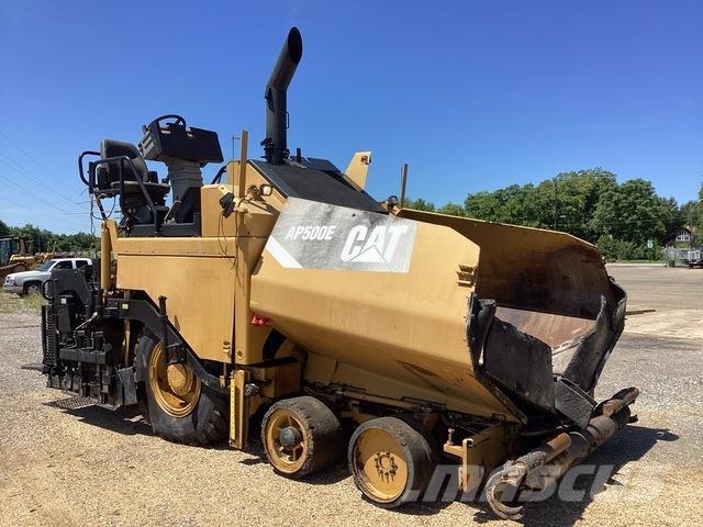 CAT AP 550E Aszfalt terítõ gépek