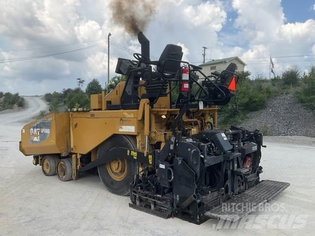 CAT AP-600D Aszfalt terítõ gépek