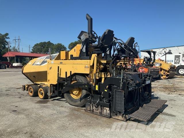 CAT AP-600D Aszfalt terítõ gépek