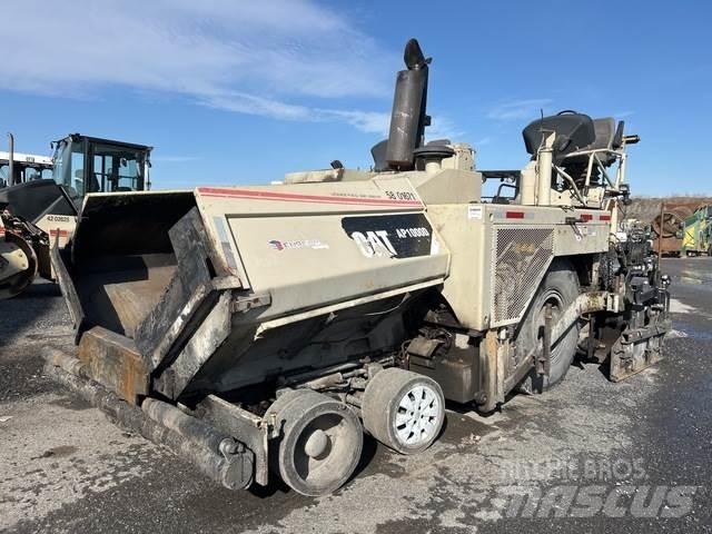 CAT AP1000D Aszfalt terítõ gépek