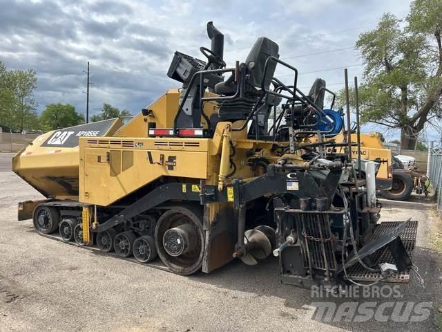 CAT AP1055E Aszfalt terítõ gépek