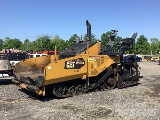CAT AP1055F Aszfalt terítõ gépek