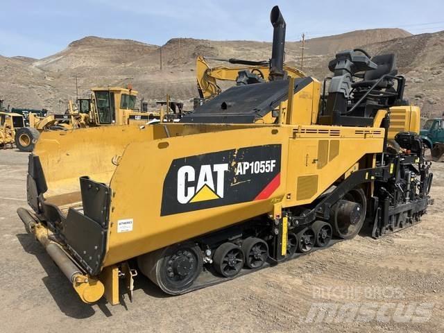 CAT AP1055F Aszfalt terítõ gépek