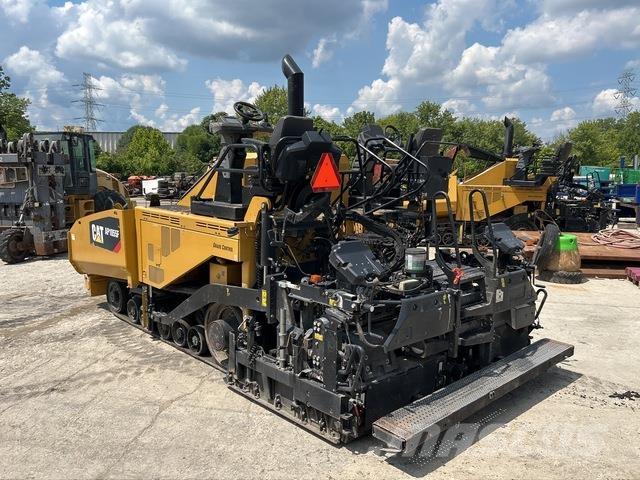 CAT AP1055F Aszfalt terítõ gépek