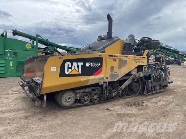 CAT AP1055F Aszfalt terítõ gépek