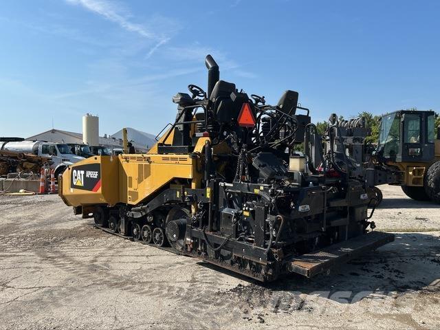 CAT AP655F Aszfalt terítõ gépek