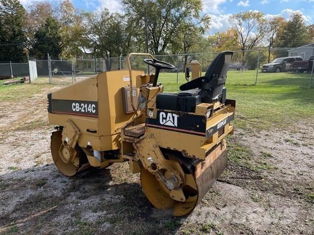 CAT CB-214C Ikerdobos hengerek