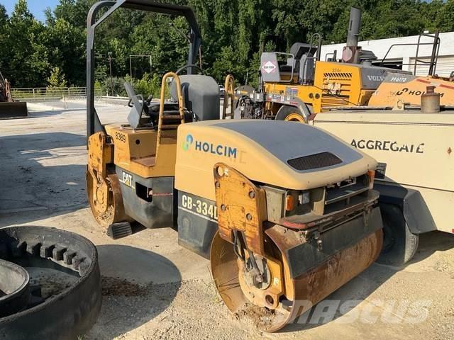 CAT CB-334D Ikerdobos hengerek