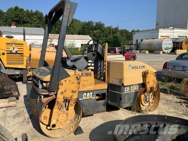 CAT CB-334D Ikerdobos hengerek