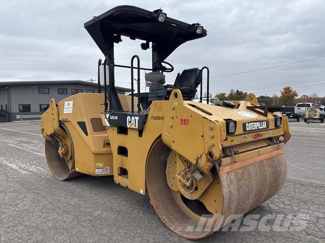 CAT CB-534D Ikerdobos hengerek
