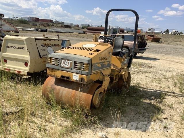 CAT CB224C Ikerdobos hengerek