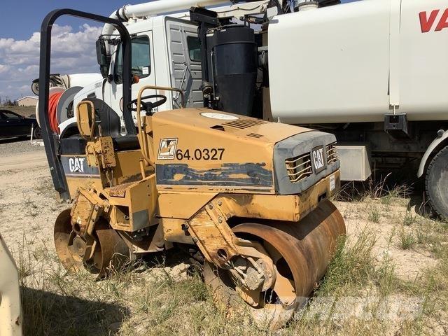 CAT CB224C Ikerdobos hengerek