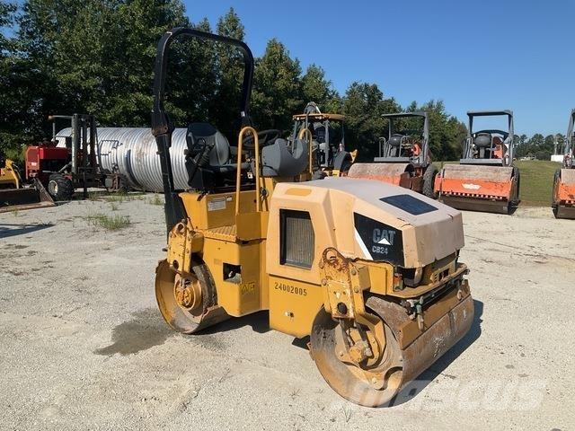 CAT CB24 Ikerdobos hengerek