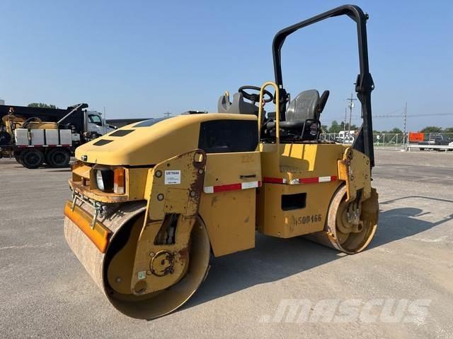 CAT CB34 Ikerdobos hengerek