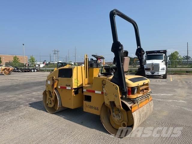 CAT CB34 Ikerdobos hengerek