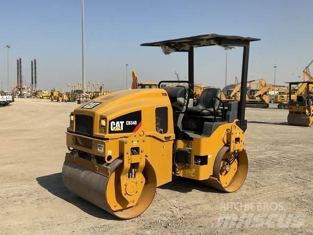 CAT CB34B Ikerdobos hengerek