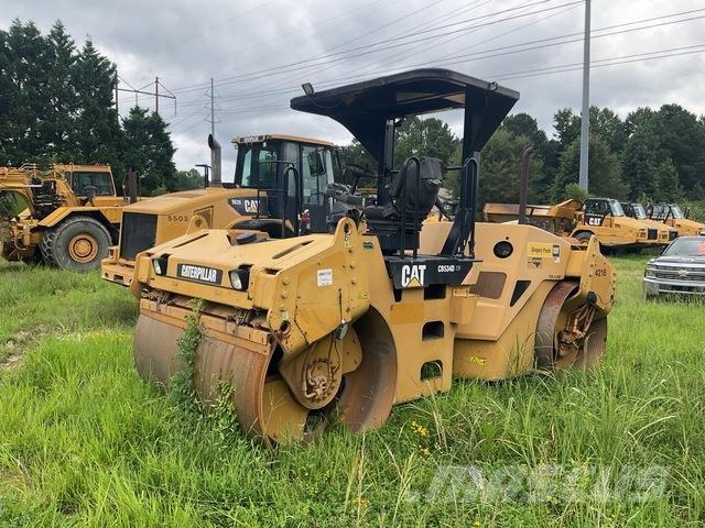 CAT CB534D XW Ikerdobos hengerek