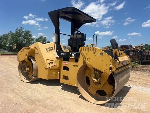 CAT CB54 XW Ikerdobos hengerek