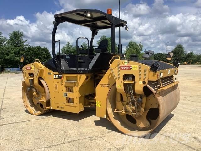 CAT CB66B Ikerdobos hengerek