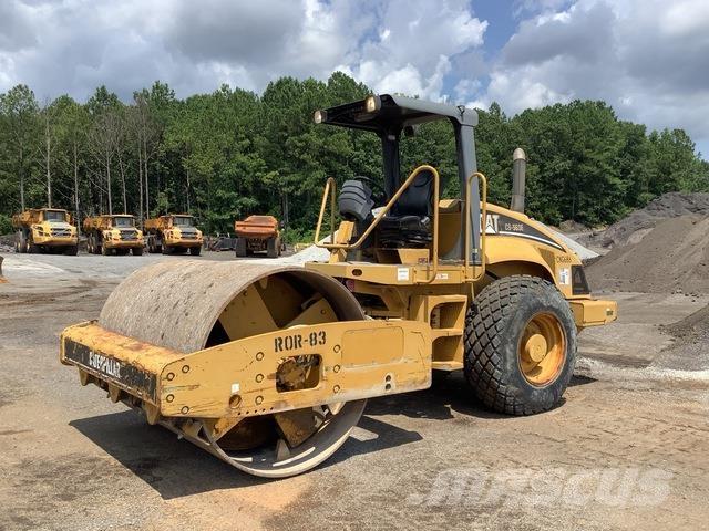 CAT CS-563E Egydobos hengerek