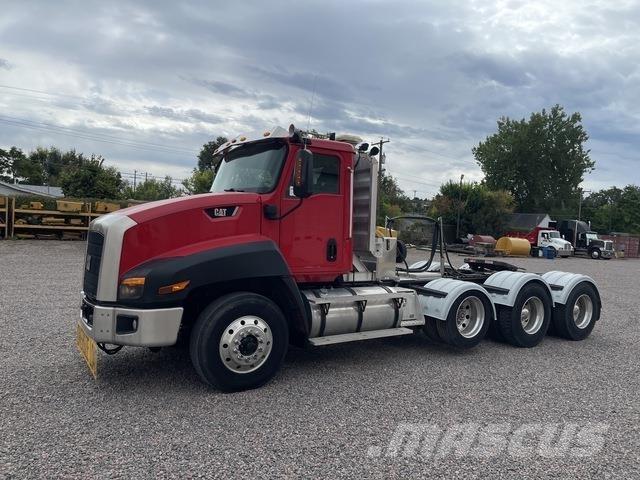 CAT CT660 Nyergesvontatók