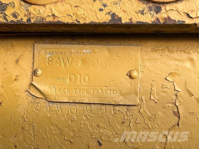 CAT D10 lánctalpas dózerek