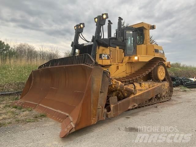 CAT D10R lánctalpas dózerek