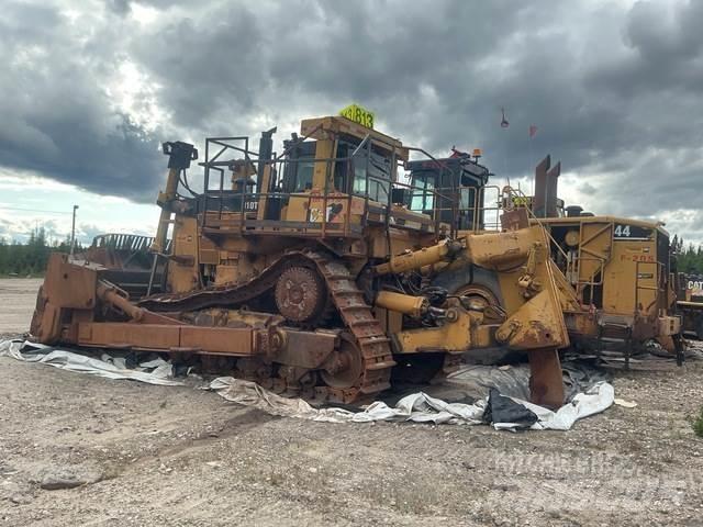 CAT D10T lánctalpas dózerek