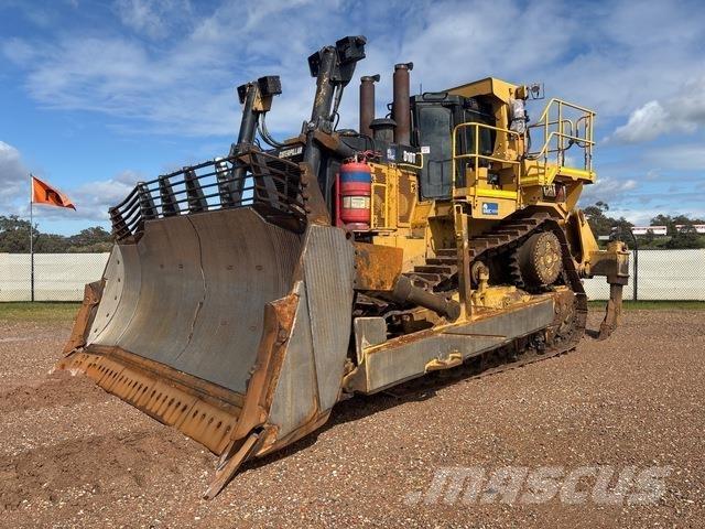CAT D10T lánctalpas dózerek