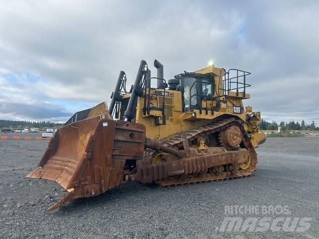 CAT D10T2 lánctalpas dózerek