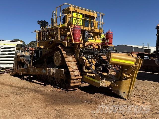 CAT D10T2 lánctalpas dózerek