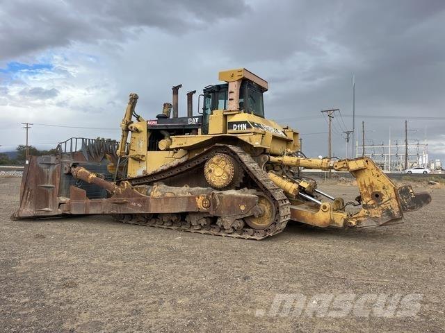 CAT D11N lánctalpas dózerek