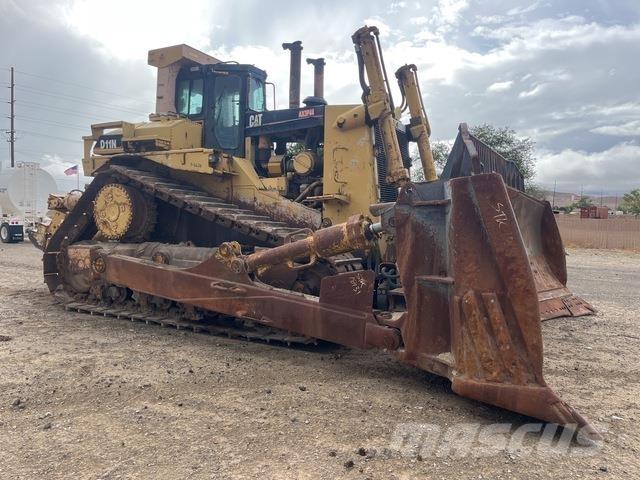 CAT D11N lánctalpas dózerek