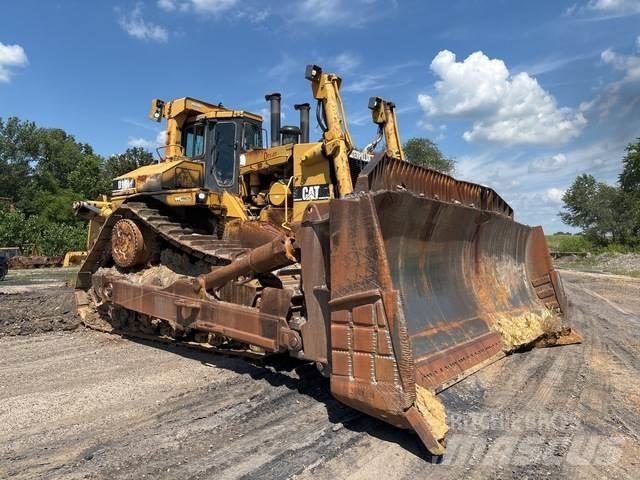 CAT D11R lánctalpas dózerek