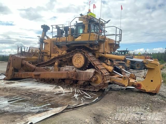 CAT D11T lánctalpas dózerek