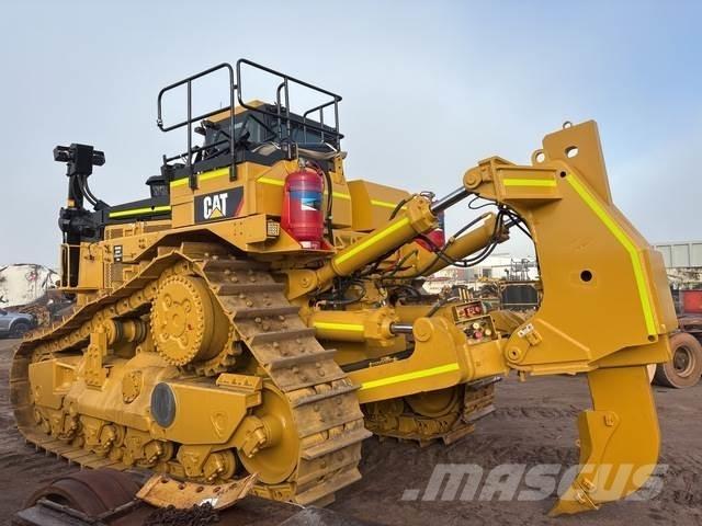 CAT D11T lánctalpas dózerek