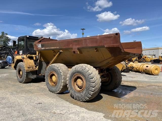 CAT D250E Csuklósdömperek