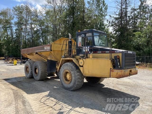 CAT D250E Csuklósdömperek