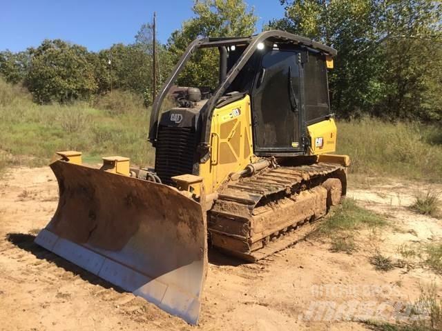 CAT D3 lánctalpas dózerek