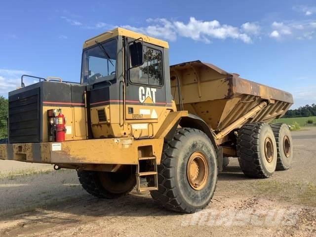 CAT D400E Csuklósdömperek