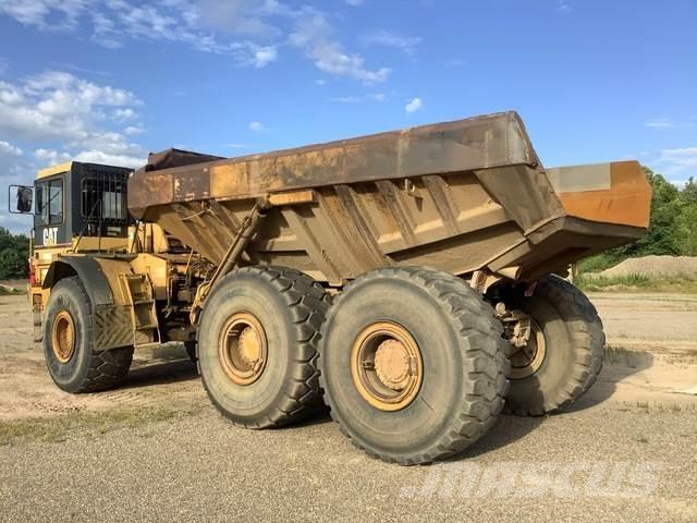 CAT D400E Csuklósdömperek