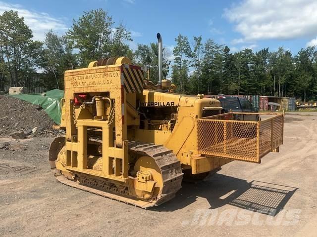 CAT D4E 20 Csőfektető dózerek